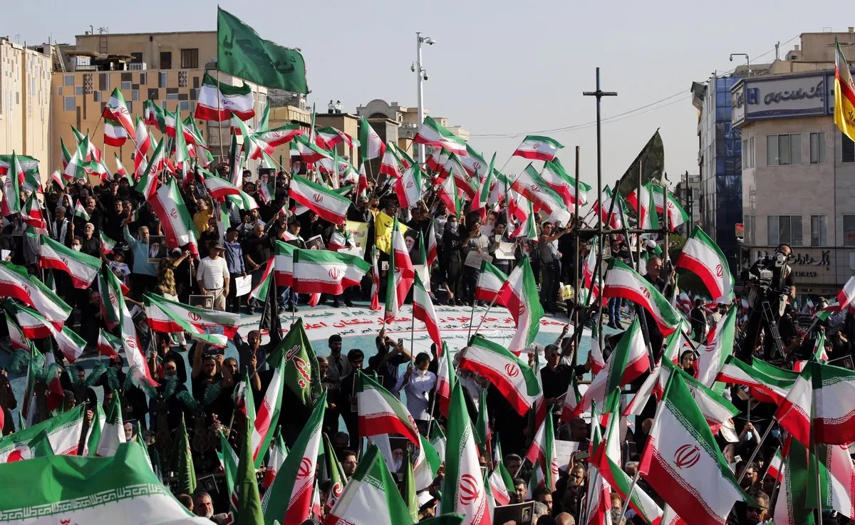 Nobelov komitet poziva Iran da oslobodi hospitalizovanu Narges Mohamadi