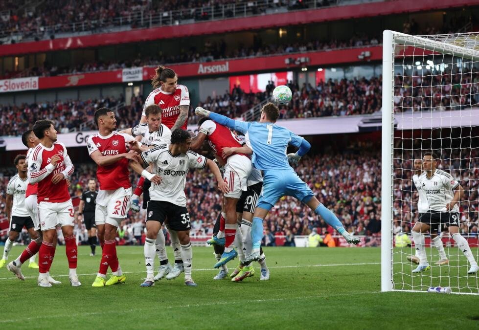 ARSENAL RAFALOM POBEGAO SITIJU: Fulam razbijen za poluvreme, cekamo odgovor Pepa Gvardiole...