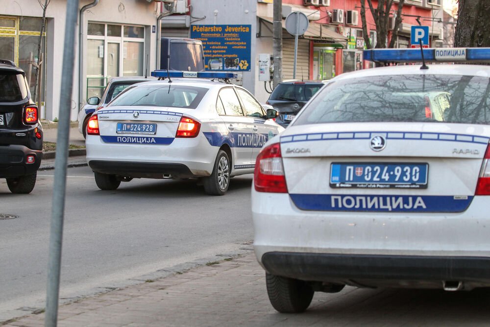 Beograđanka u Čačku ukrala tri flaše viskija: Slušajte samo kolika je kazna čeka