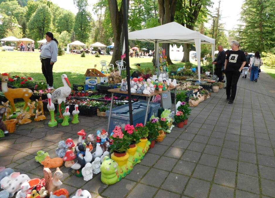 PRVI "PROLEĆE FEST" ZA SVE GENERACIJE Festival u Banji Koviljači (FOTO)
