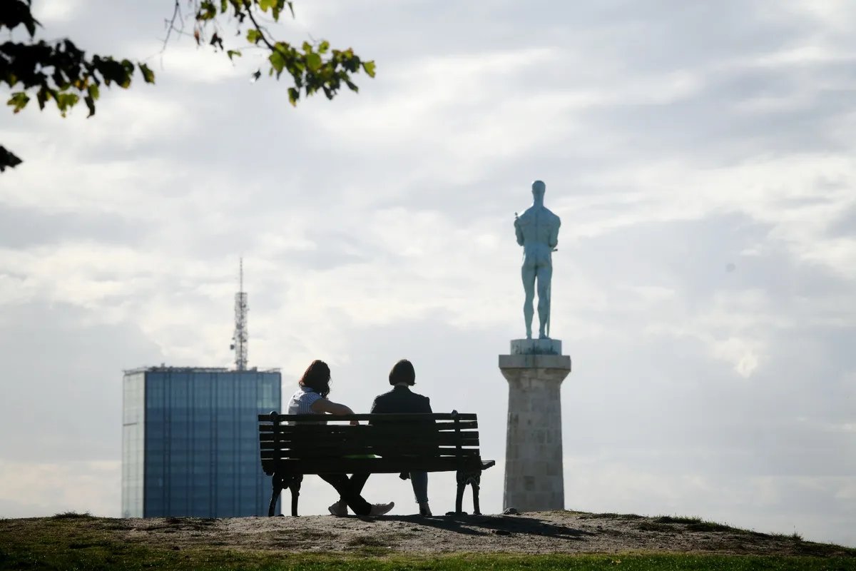 Nakon hladnog jutra sunčano i toplije