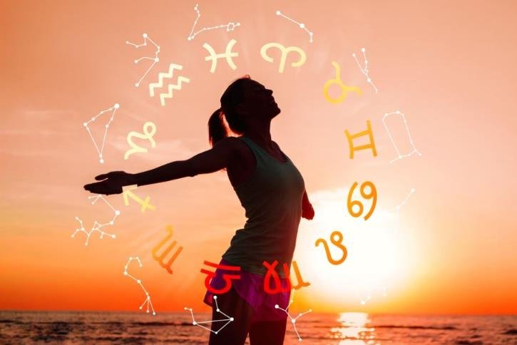 Nedeljni horoskop od 3. do 9. maja: Lavovi da se klone kancelarijskih tračeva, Vage su pred važnom životnom prekretnicom, a jedan znak će pasti na udvaranje