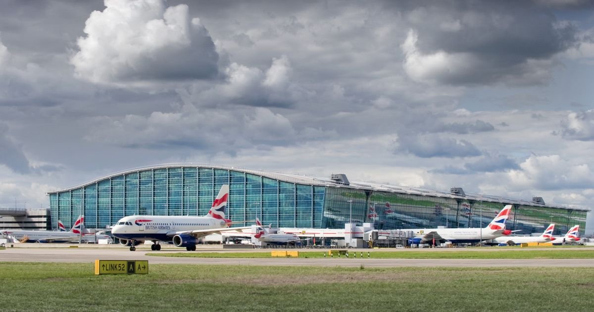 Britanija dala zeleno svetlo za otkazivanje letova unapred: Plan za moguću nestašicu avio-goriva