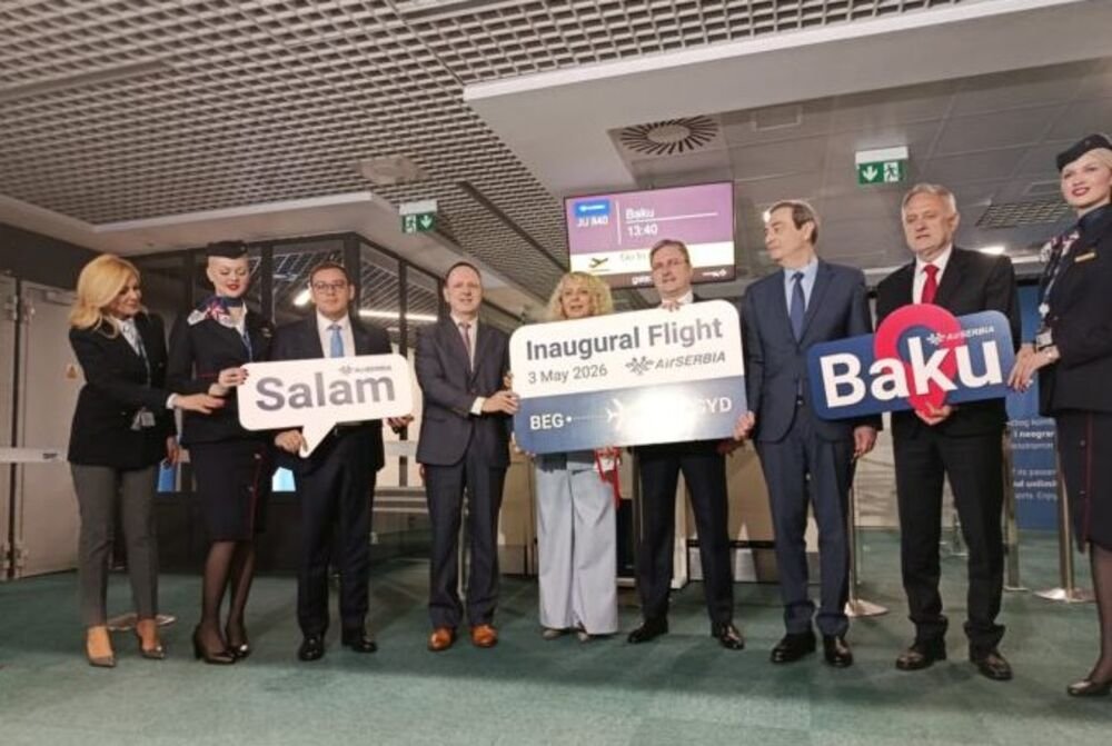 USPOSTAVLJENA DIREKTNA AVIO-VEZA! Er Srbija od danas leti za Baku, svečano presečena vrpca