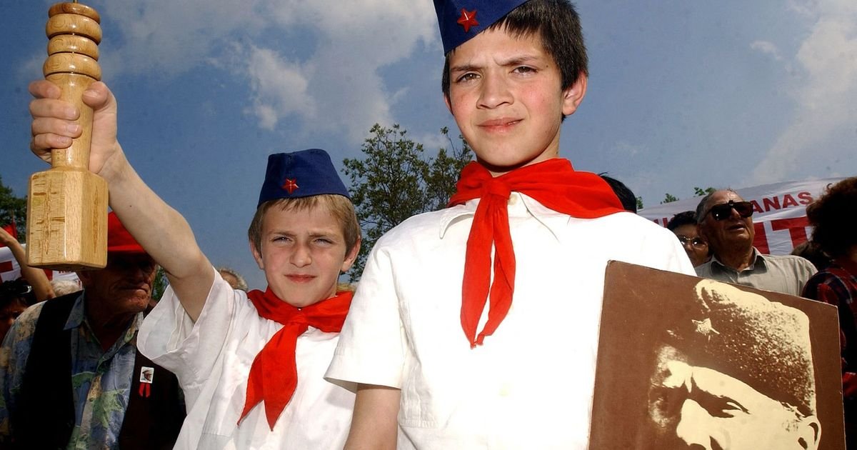 Sutra je 46 godina od smrti Josipa Broza Tita: Napišite nam iskreno u komentarima, ŠTA MISLITE O NJEMU?