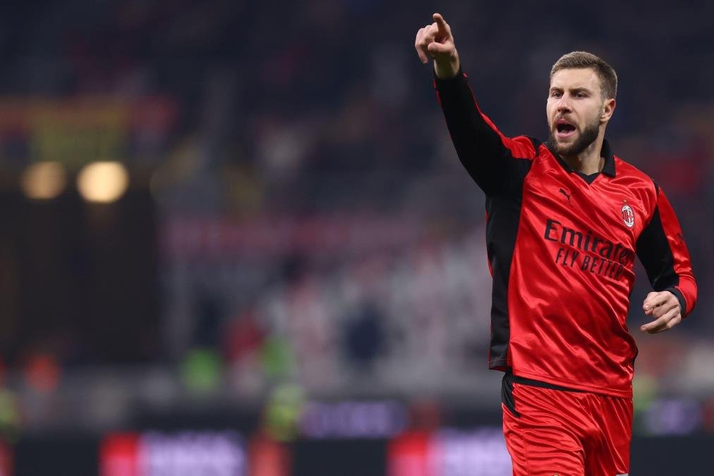 KIKS MILANA! Pavlović svih 90 minuta na terenu u porazu od Sasulola!