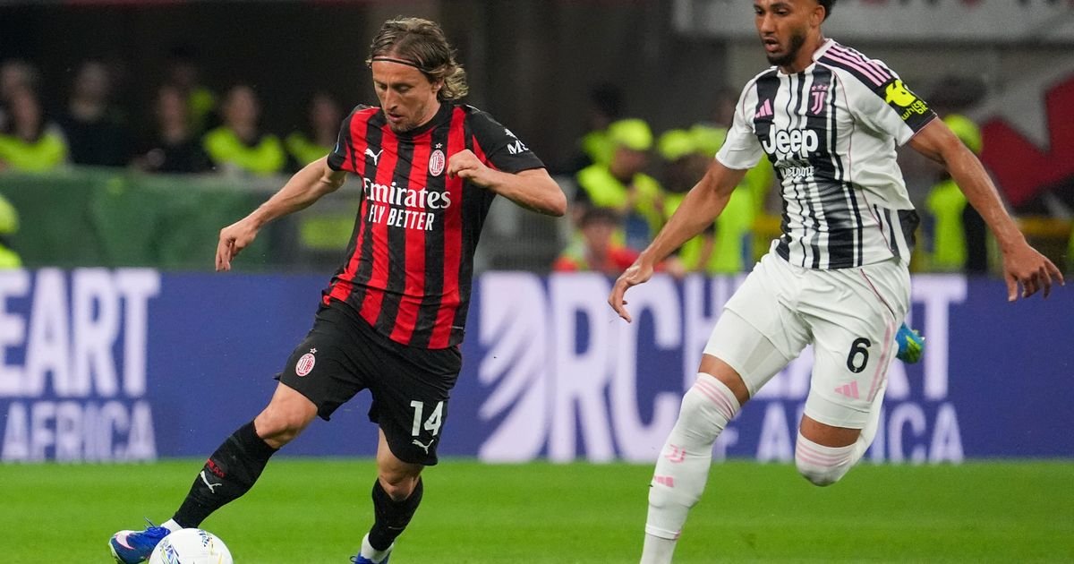 Milan nastavlja sa lošim partijama, Liga šampiona "visi", Matićev Sasuolo razbio "Rosonere"