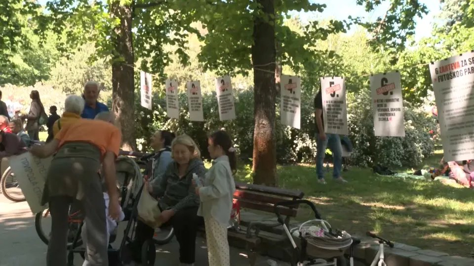 Protest u Futoškom parku zbog izgradnje hotela, poslovnih zgrada i garaže