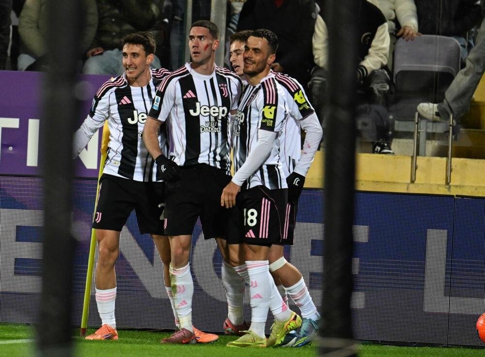 Juventus prokockao šansu da stigne Milan: Vlahović iz slobodnog udarca donekle spasio čast Dami (VIDEO)