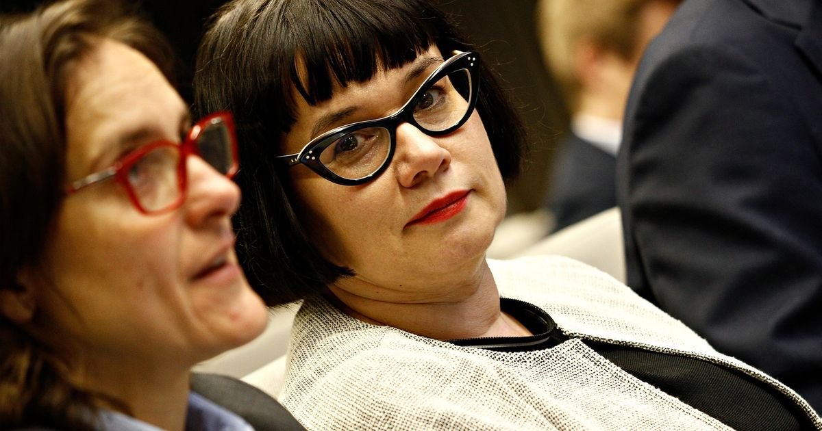 Skandal koji je prošao ispod radara: Odlazi "žena sa kamenim licem"