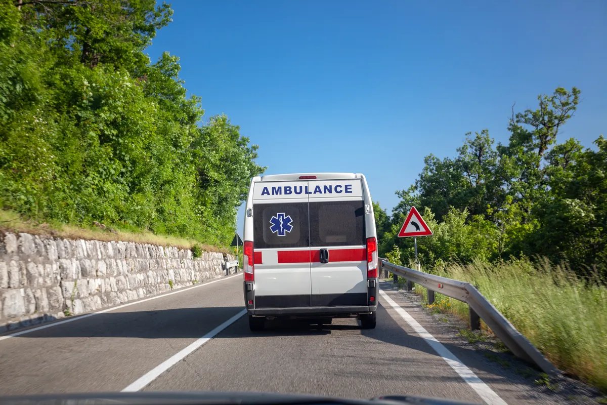 U saobraćajnoj nesreći u Sloveniji povređeno osam ljudi, troje teže