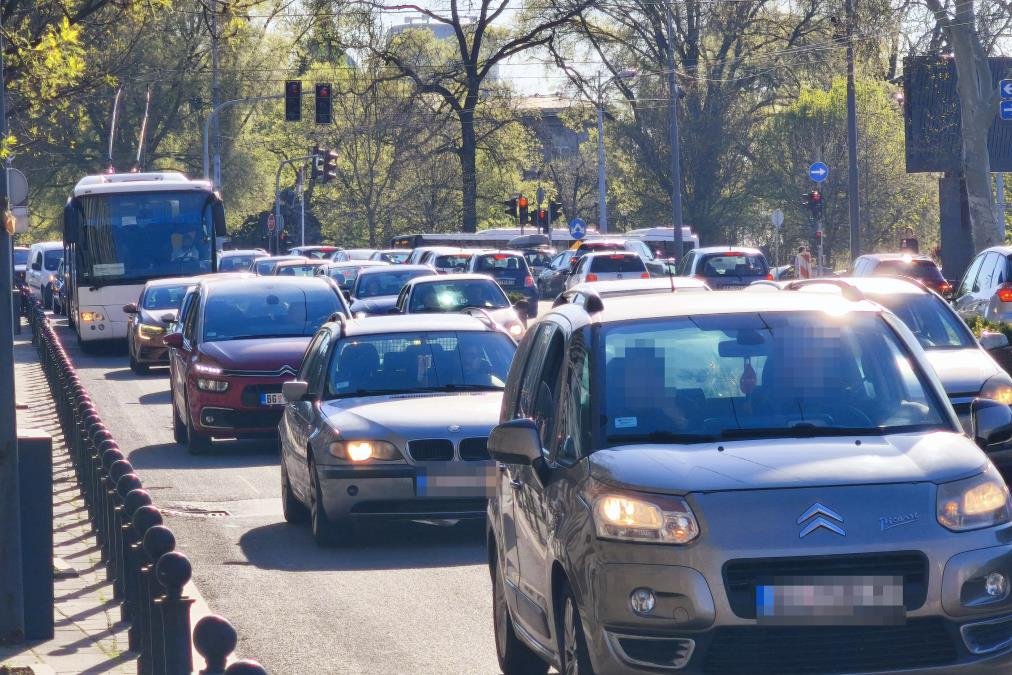 "Kao da 800 pijanih vozača pređe Gazelu svaki dan“ Srbija pokrenula novu kampanju protiv alkohola za volanom