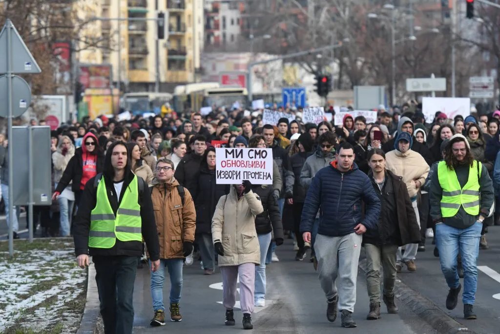 Studenti iz Novog Sada traže izbore za studentski parlament: Predali zahteve rektoru i Senatu Univerziteta