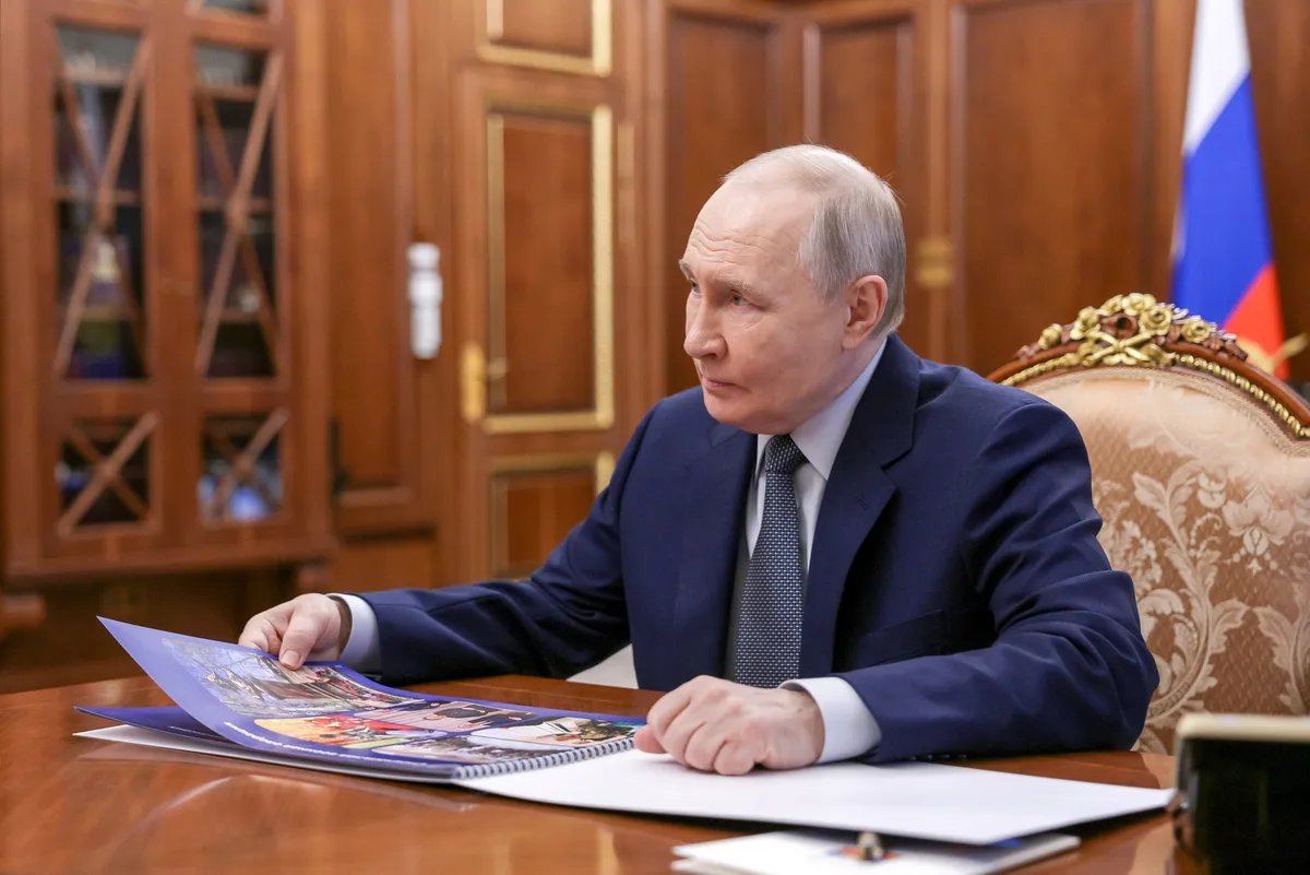 Putin najavio dvodnevni prekid vatre s Ukrajinom povodom Dana pobede