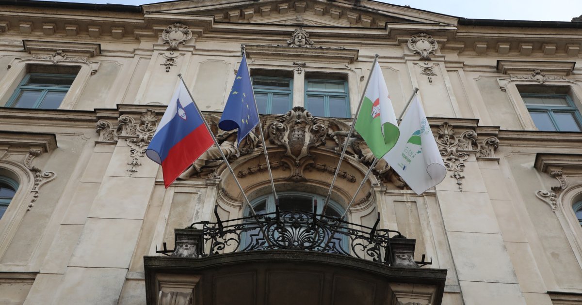 Slovenija i dalje čeka premijera: Prvi krug izbora kandidata za mandatara neuspešan, sutra drugi krug