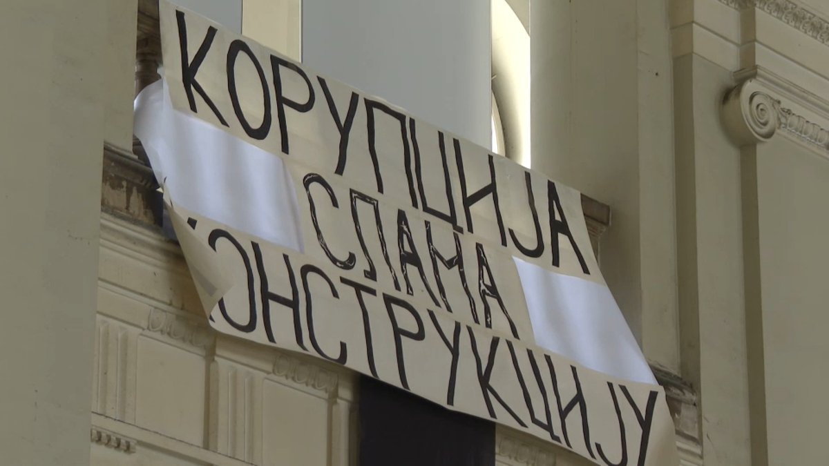 Ekonomista Šuković: Korupcija u Srbiji zahvatila sve delove društva