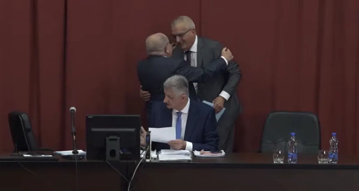 SNS ponavljao glasanje u Kuli sve dok nisu izglasali svog kandidata