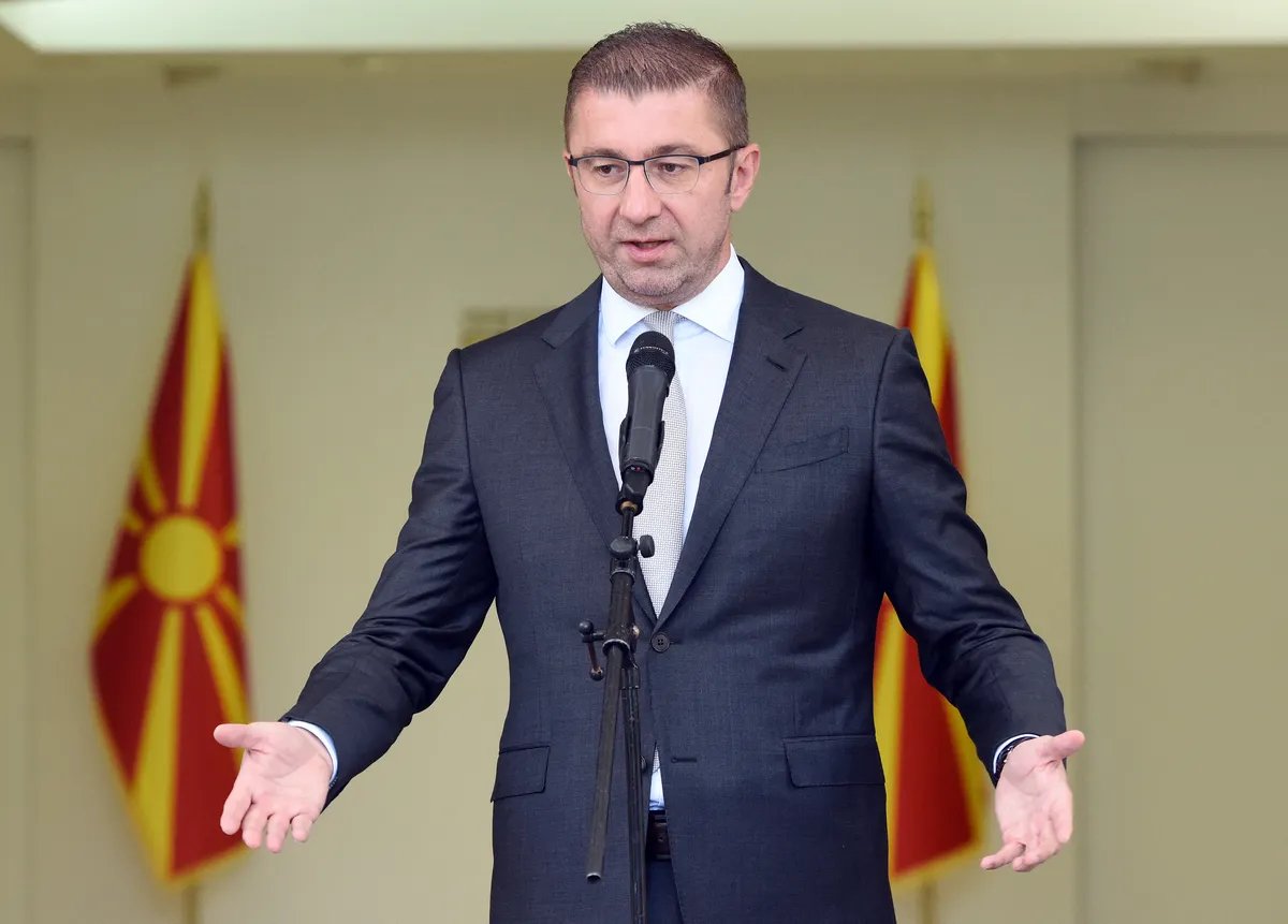 Mickoski potvdio da je uhapšen pripadnik njegovog obezbeđenja jer je tukao suprugu