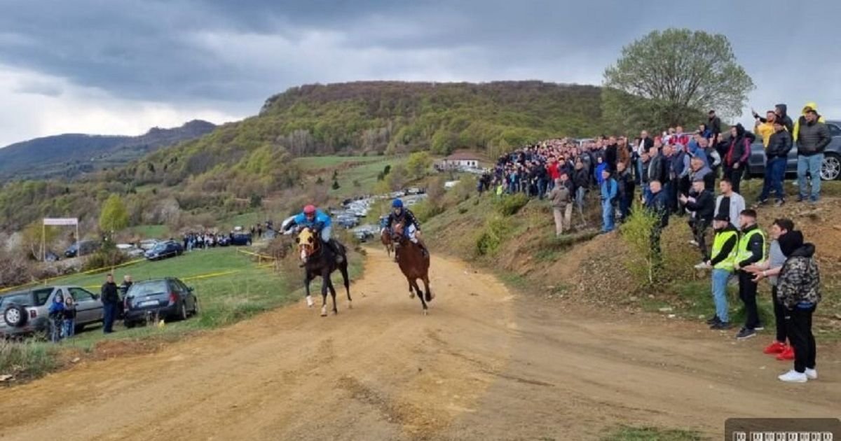 Zbog ove manifestacije vlada pomama među gastarbajterima: Svi pojurili u rodni kraj da bi gledali spektakl
