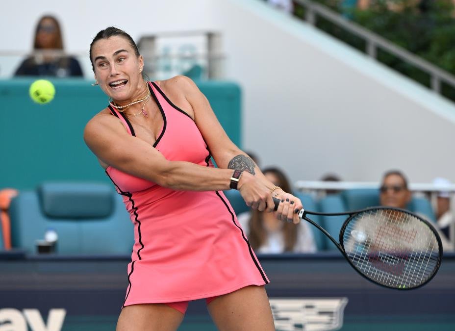 TENISKI SVET PODRHTAVA! SABALENKA NAJAVILA BOJKOT ROLAN GAROSA! Đoković i ostale zvezde KIPTE OD BESA, Arina se oglasila i sve otkrila!