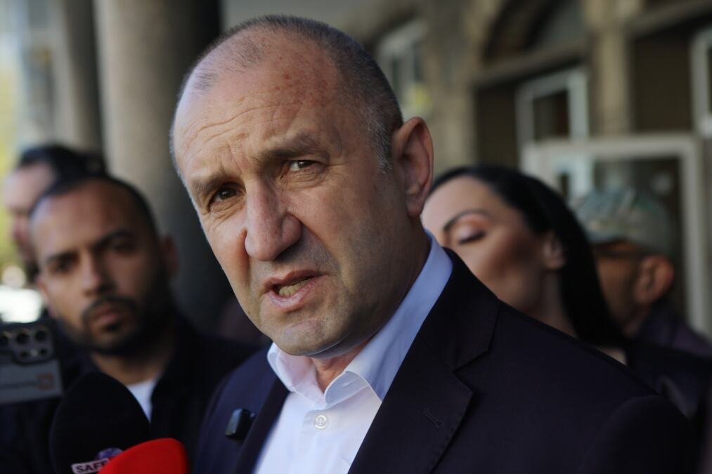 RADEV DOBIO MANDAT ZA FORMIRANJE VLADE BUGARSKE: Stranka bivšeg predsednika može da vlada samostalno