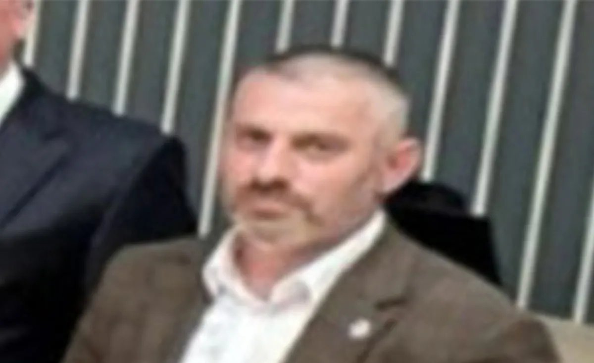 OTKRIVAMO Kako je Nenad Stefanović nagradio svog poslušnika državnom platom od pola miliona dinara: Nezakonita hapšenja protivnika vlasti, nenadležne optužnice, upad u Rektorat... recept za napredovanje