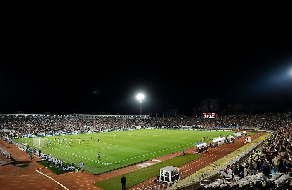 Partizan dočekuje Ajaks u Beogradu!