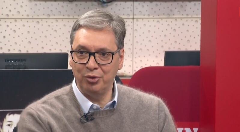 "IMAMO SNIMAK KOMANDANTA KOJI OBUČAVA SVOJE POLICAJCE KAKO DA PREĐU NA DRUGU STRANU" Vučić o protestu 15. marta: "Onemogućili smo im to"