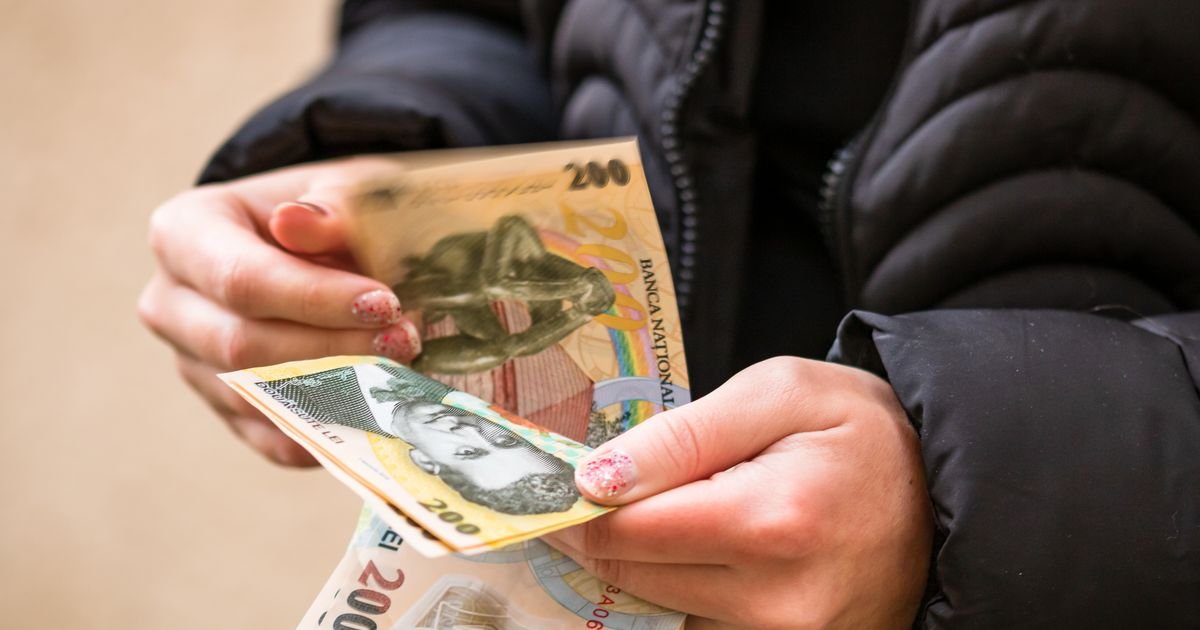 Fiskalne reforme u Rumuniji pod znakom pitanja nakon pada vlade Ilije Boložana
