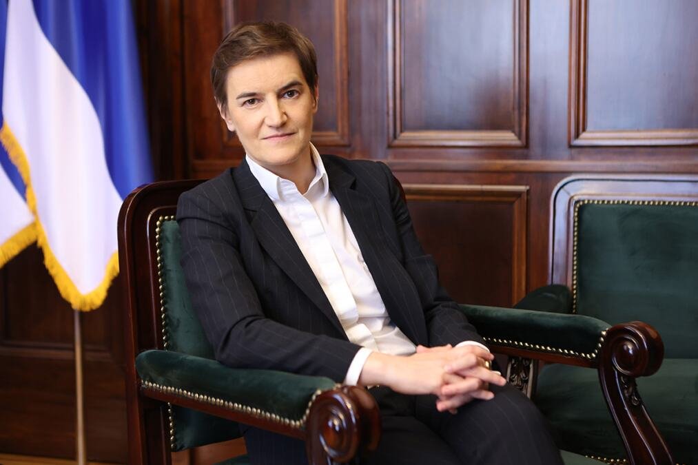 NEKA VAM GODINE ISPRED VAS DONESU JOŠ MNOGO EKSKLUZIVNIH PRIČA I RASPRODATIH TIRAŽA Ana Brnabić čestitala Kuriru 23. rođendan