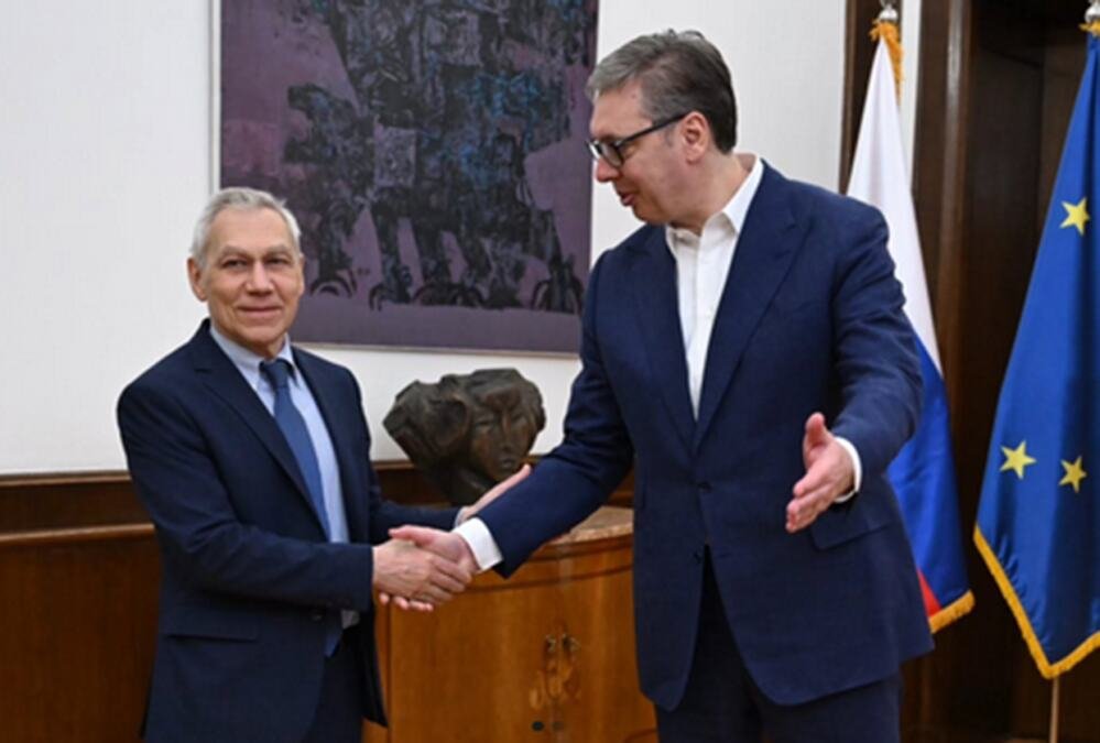VUČIĆ PREDAO BOCAN-HARČENKU PISMO ZA PUTINA Predsednik čestitao Dan pobede: "Večni simbol nepokornosti i herojstva naših naroda"