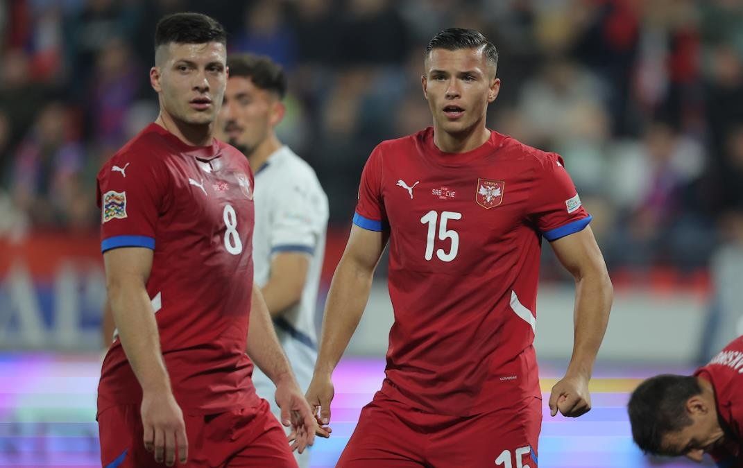 PLJUVAO GA JE RADE BOGDANOVIĆ, A ON SADA PRAVI VELIKI ZAOKRET U SVOJOJ KARIJERI: Arabija je bila greška, dres Srbije iznad svega