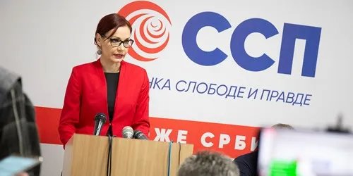 "Ministarka Macura od velike opozicionarke postala saučesnica režima - trampila svoje stavove za fotelju"
