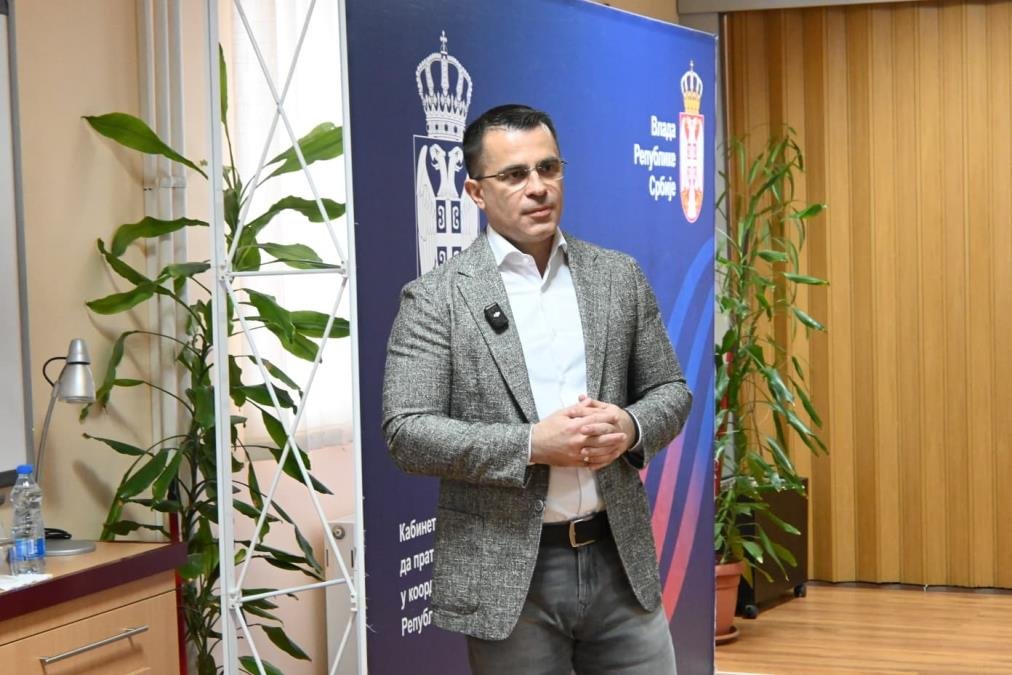 MINISTAR MILIĆEVIĆ ČESTITAO ROĐENDAN NAŠEM LISTU: "Predan rad i posvećenost pozivu su glavne karakteristike profesionalnog medija, a Vi to jeste"!