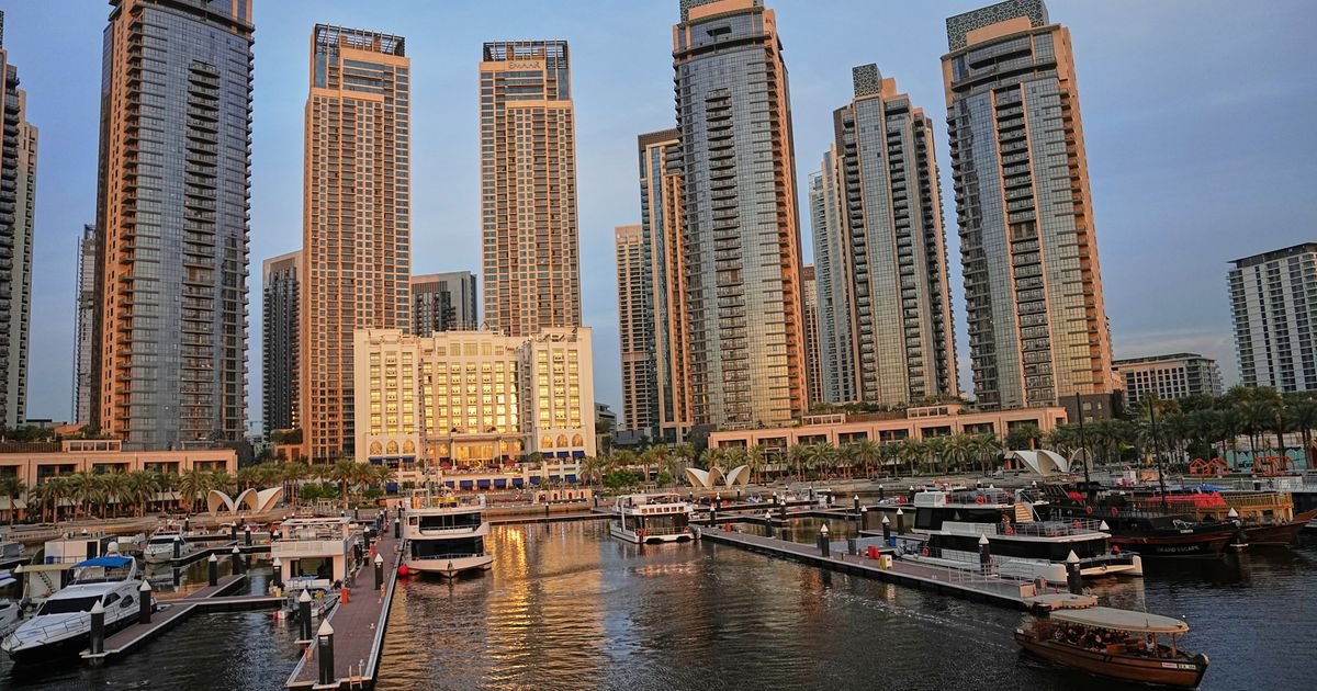 Ovaj udar mogao bi ozbiljno da uzdrma Dubai: Bogataši nalaze novu destinaciju za milijarde
