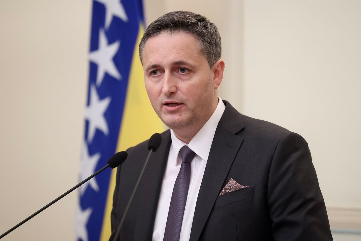 Bećirović iz Brisela: BiH ispunila sve uslove da joj se uputi poziv za prijem u NATO