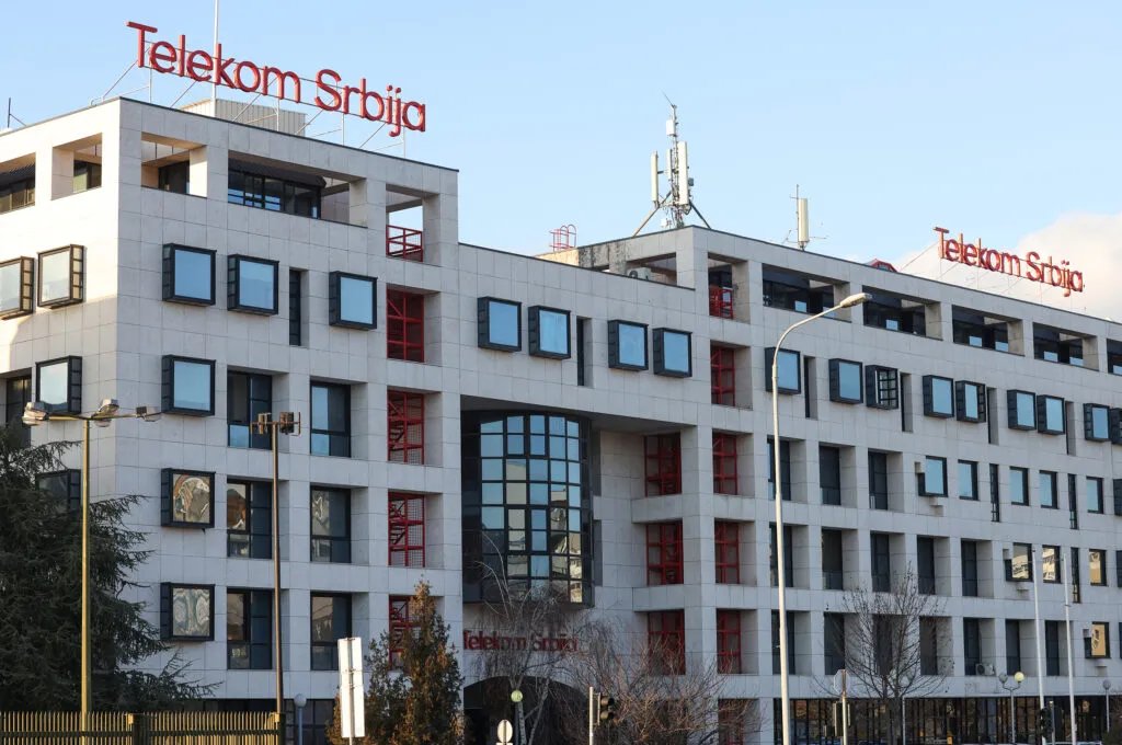 Telekom Srbija se zadužuje 1,95 milijardi evra, Moody’s dodelio rejting B1 budućim obveznicama