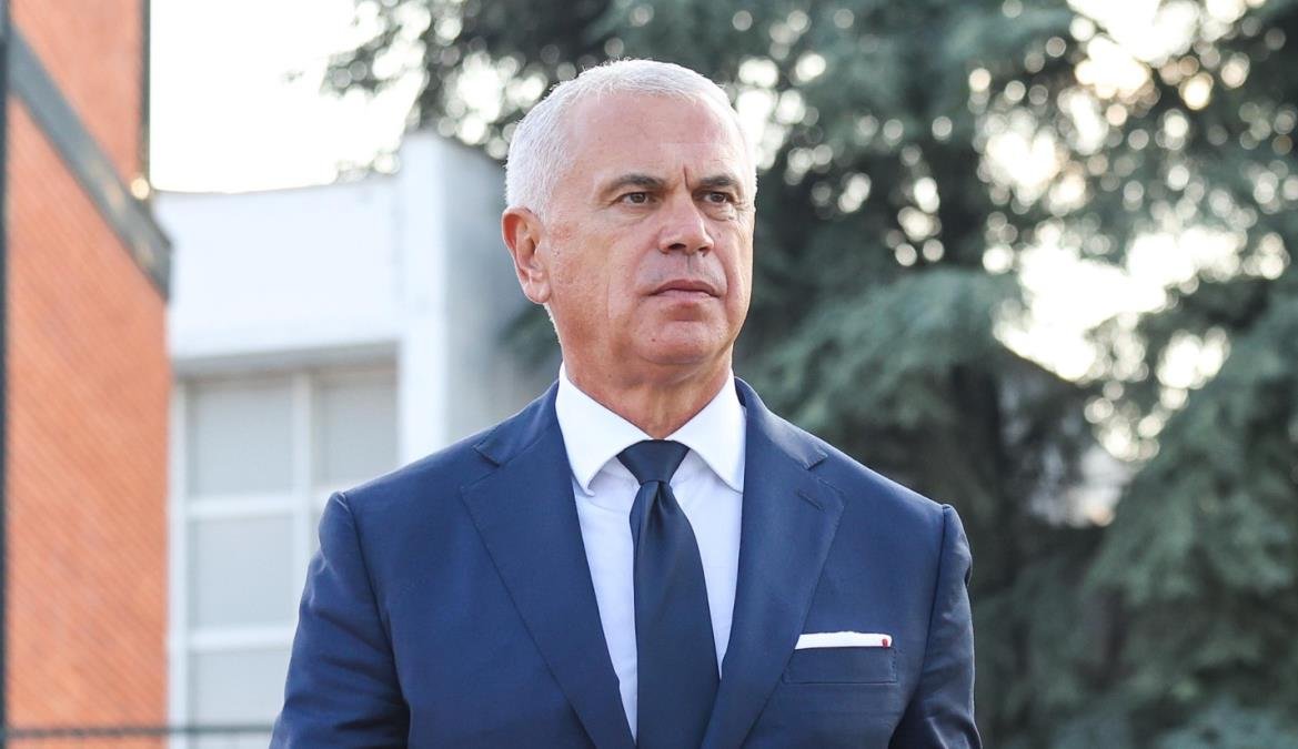 NISAM CVEĆKA, KAŽU DA SAM PREPOTENTAN I BAHAT, ALI SAM SE SAMO PRILAGODIO ZAKONU DŽUNGLE: Zvezdan Terzić bez zadrške o komentarima na svoj račun