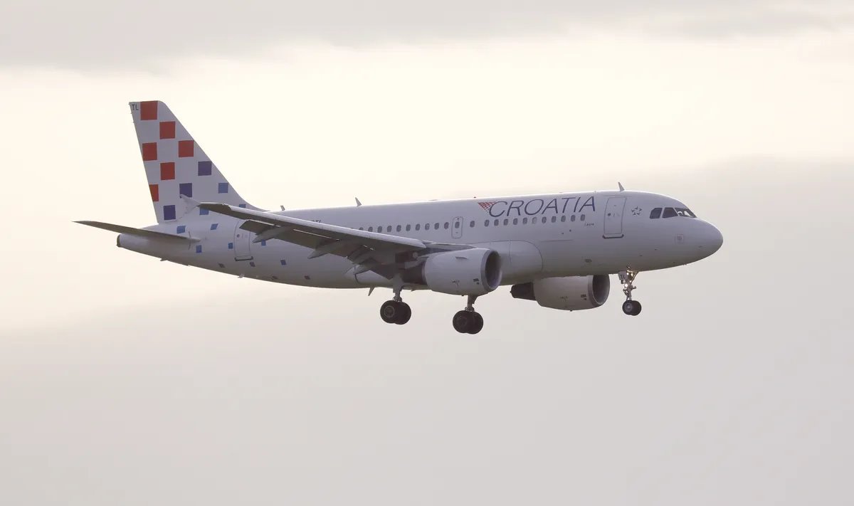Kriza pogađa aviosaobraćaj: Kroacija erlajns otkazuje 900 letova i diže cene