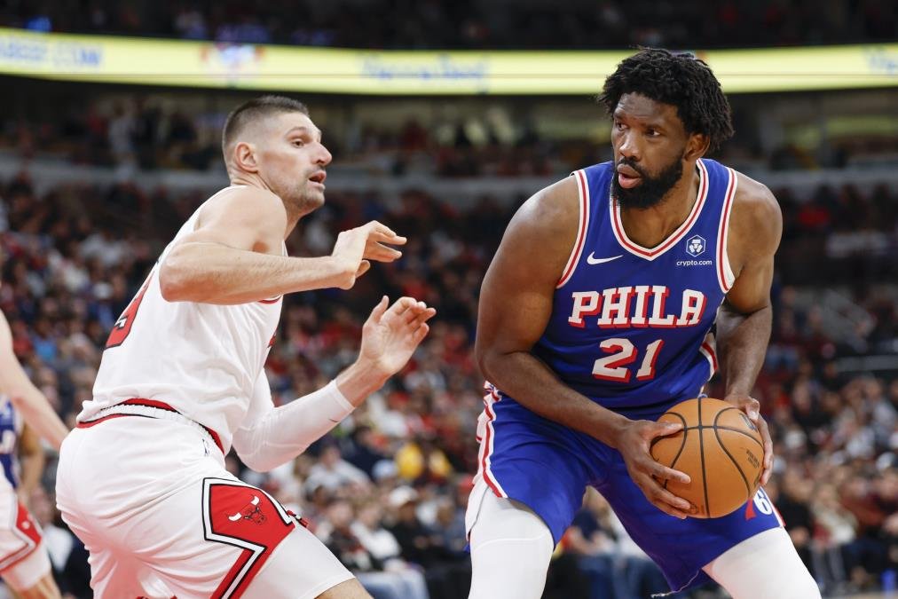 SIKSERSI U OZBILJNOM PROBLEMU: Embid zbog povrede propušta drugi meč plej-ofa između Filadelfije i Niksa u NBA ligi
