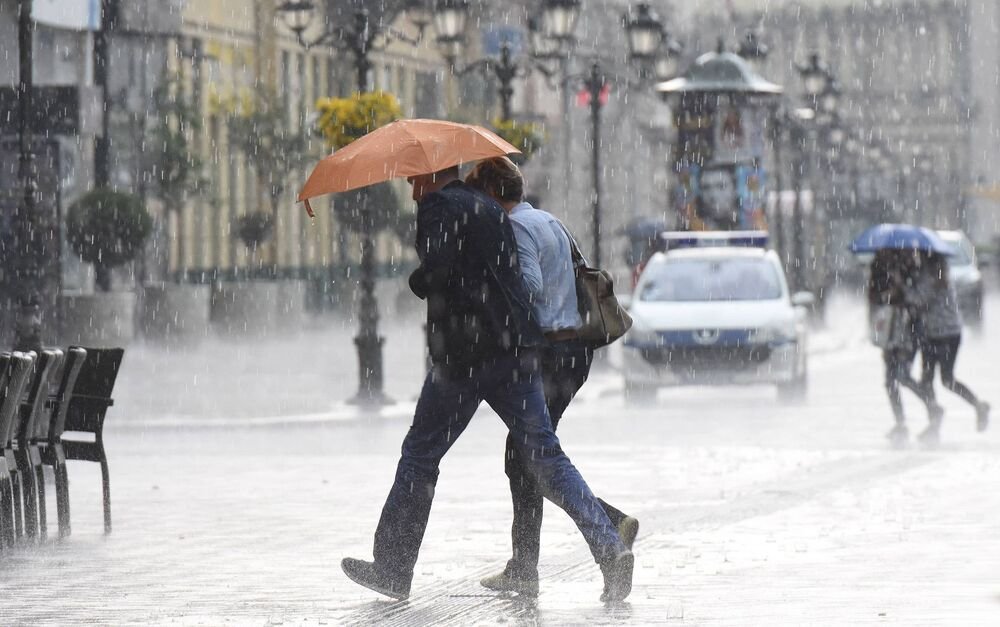 Jak pljusak tokom noći očekuje ove delove zemlje: Evo kada stižu PADAVINE!