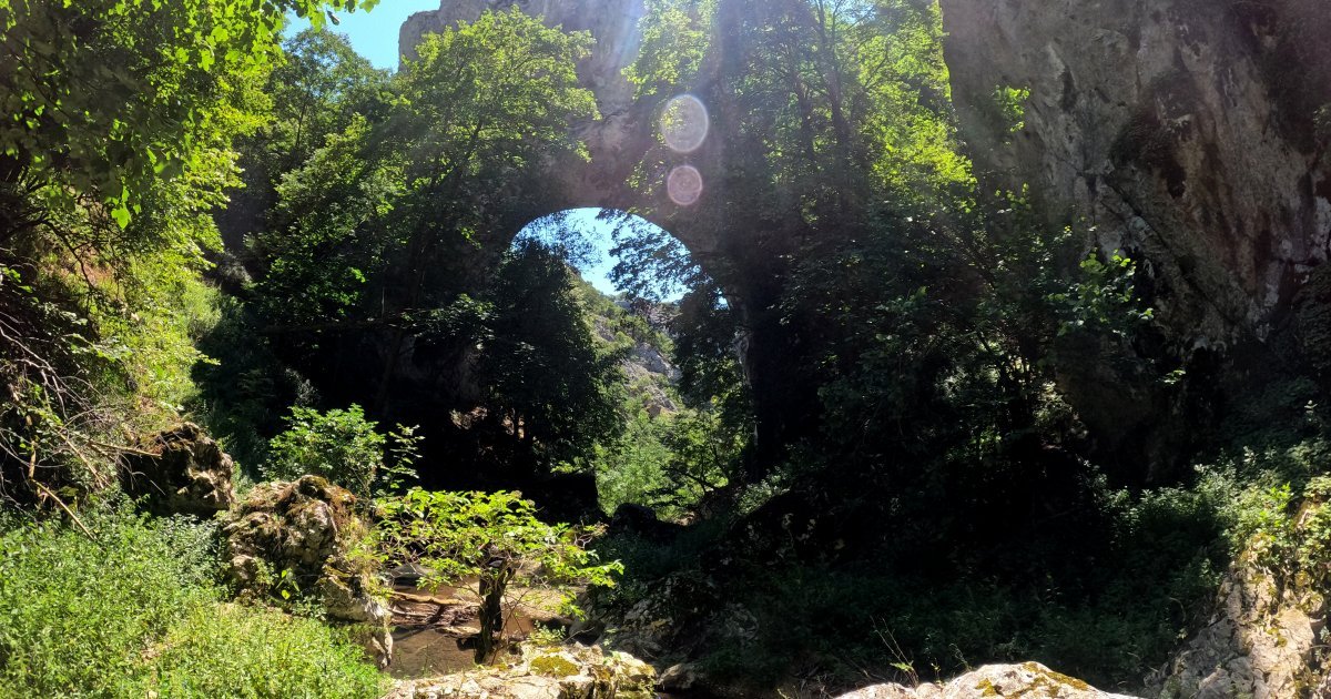 Da li da verujete da se ovo nalazi u Srbiji: Izgleda kao prizor iz nekog drevnog sveta, pogledajte snimak