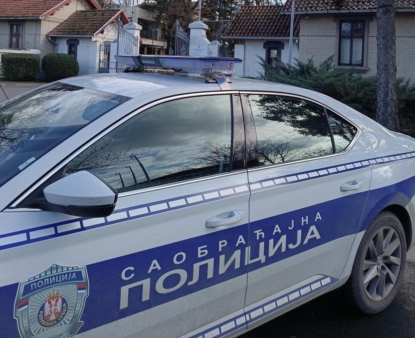 OSAM SAOBRAĆAJKI U SUBOTICI, PETORO POVREĐENIH: Od 62 isključena vozača, 17 pijanih zadržano u policiji