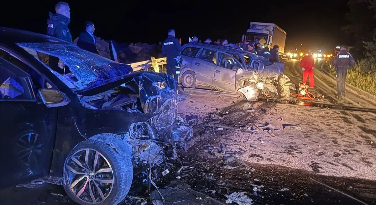 Dan žalosti u Novom Pazaru zbog teške nesreće u kojoj su poginule četiri osobe