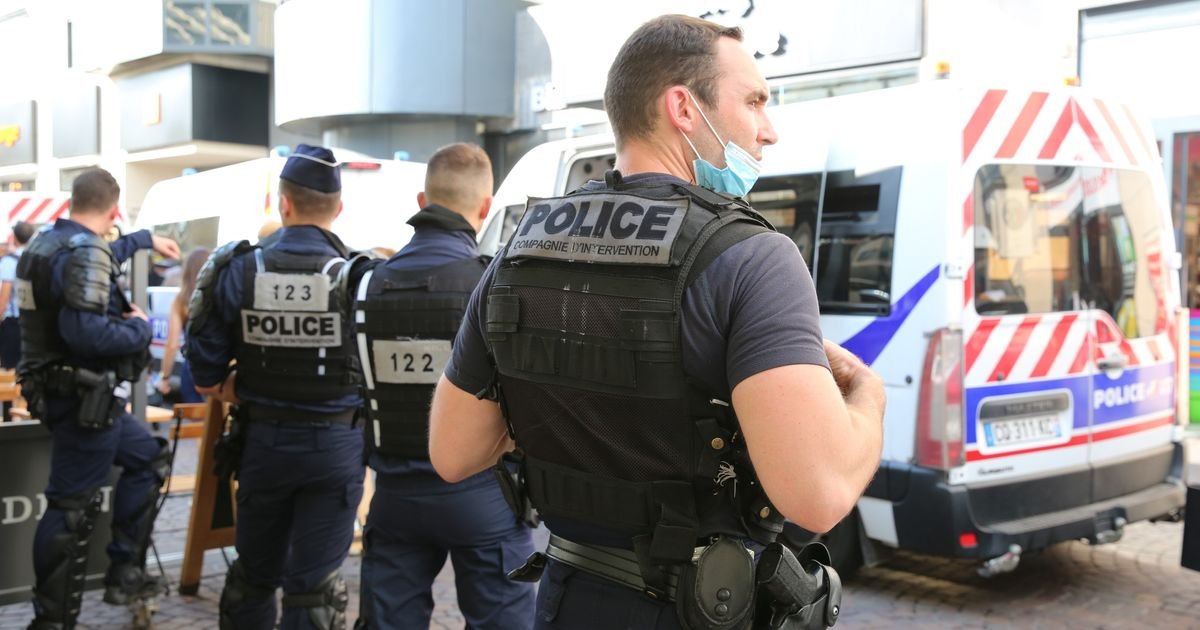 Mladić (23) brutalno ubio devojčicu (14) na javnom mestu, povod je ŠOKANTAN! Jeziv zločin u Francuskoj!