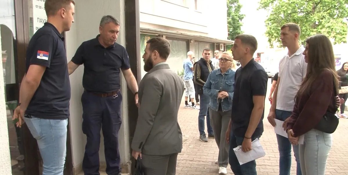Saslušanje studenata iz Bogatića, osumnjičenih za bacanje jaja