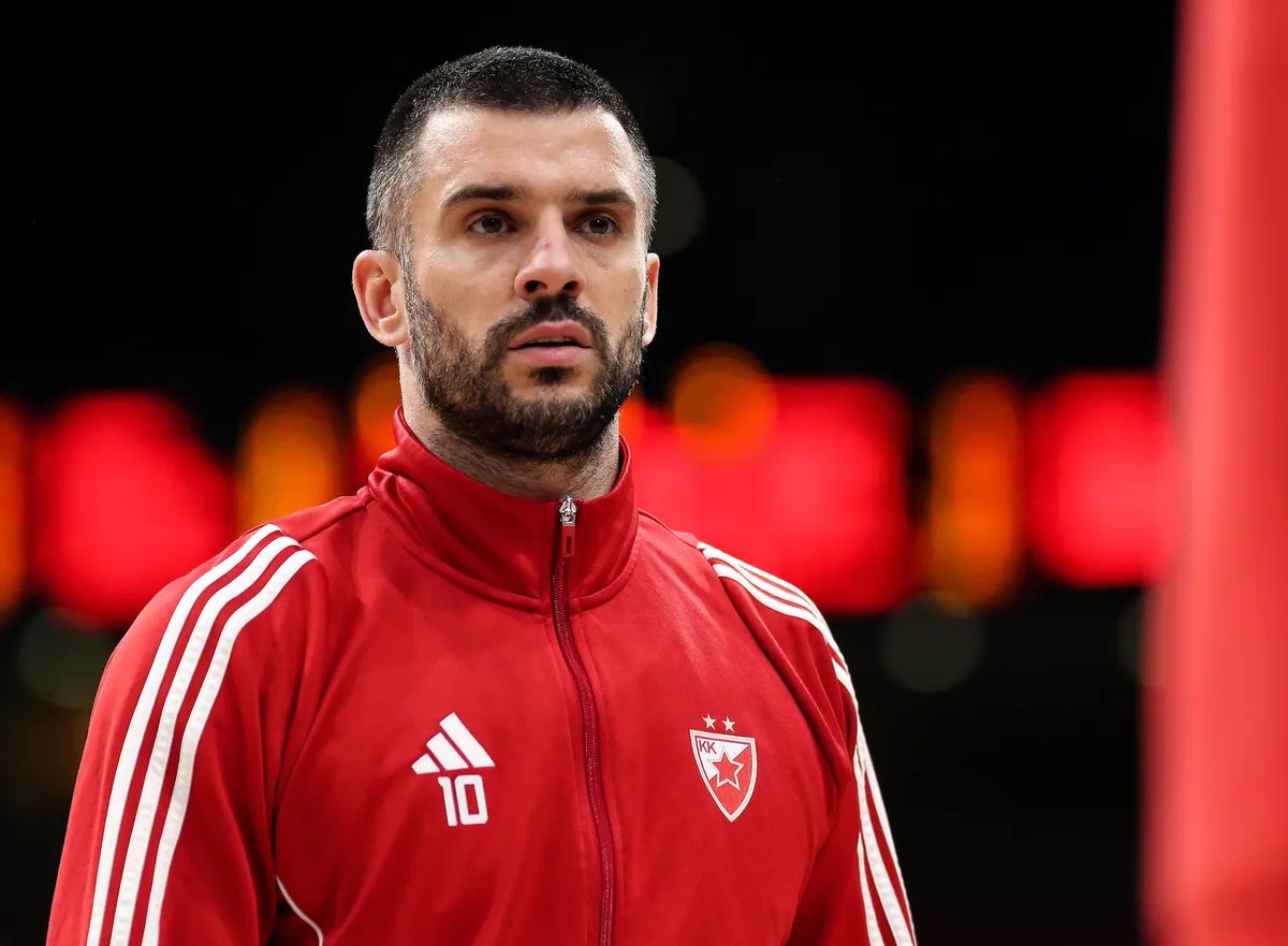 Branko Lazić reagovao na povlačenje vaterpolista iz reprezentacije, bez reči pokazao šta misli