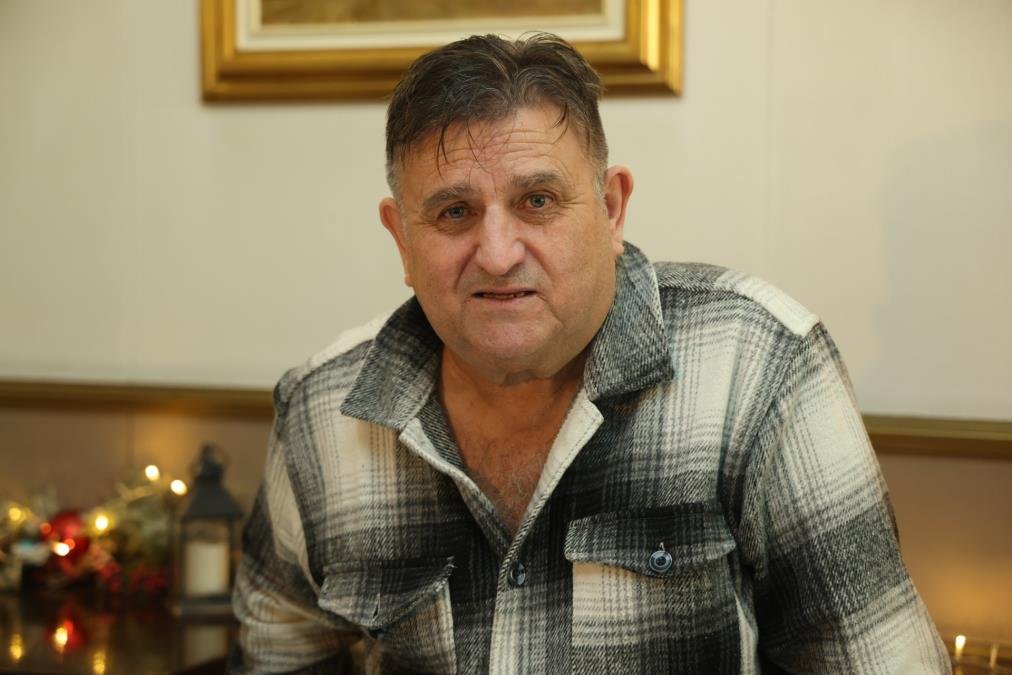 "KAD SE OPEČEŠ NA VRUĆE MLEKO, ONDA I U HLADNO DUVAŠ" Sejo Kalač o povlačenju sa estrade, saradnicima i karijeri: Ljubomora je ljubomora...