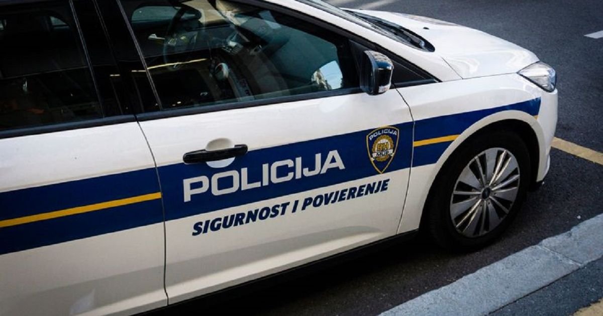 Hrvatski policajac skrivio bizarnu nesreću: Srećom, nije bilo povređenih