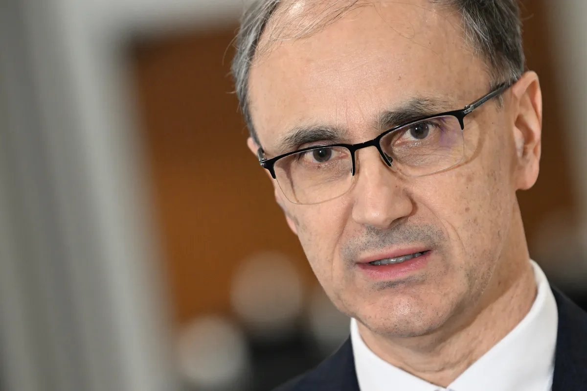 Macut: Predlog MOL o NIS nije potpuno prihvatljiv, postoje potrebe da se koriguje